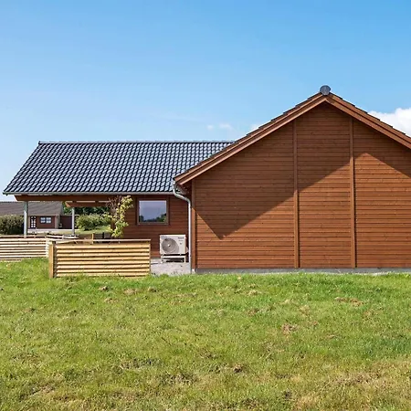 Ferienhaus In Sydals With Whirlpool